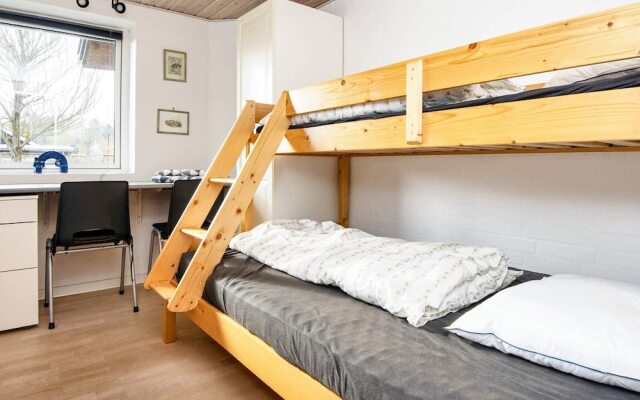 6 Person Holiday Home in Borkop