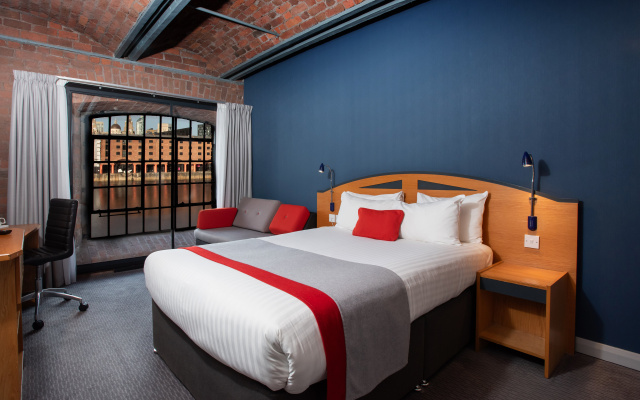 Holiday Inn Express Albert Dock by IHG
