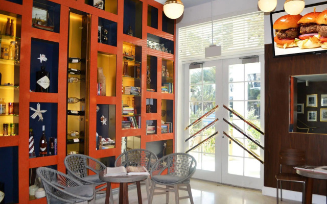 Oceanside Hotel and Suites