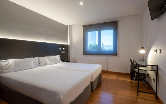Hotel Sancho Ramírez