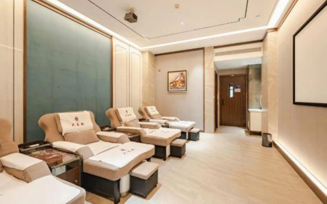 Nature Four Seasons Hotel (Quanzhou Luojiang Shuangyang Branch)