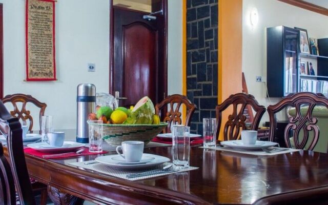 Bona Safari Villa Bunamwaya