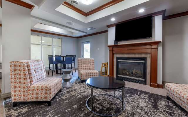 Best Western Plus Sparta Trail Lodge