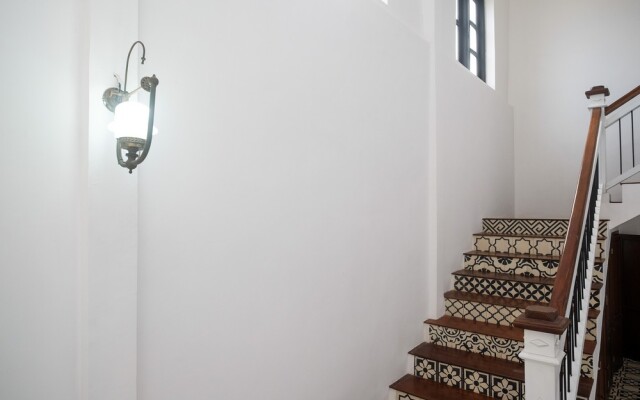 RedDoorz Plus @ Harmonie Cepu Blora
