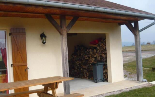 Gîte Fontenoy-le-Château, 3 pièces, 4 personnes - FR-1-589-69