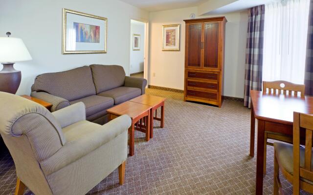 Staybridge Suites Cranbury by IHG