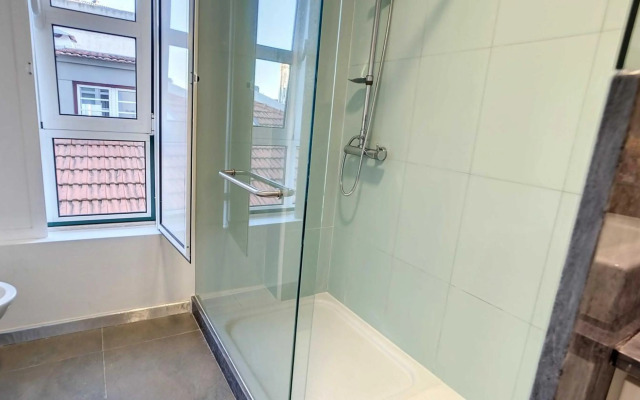 LXFactory House 39 by Magickey