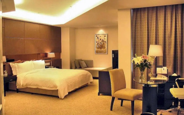 Yulong International Hotel