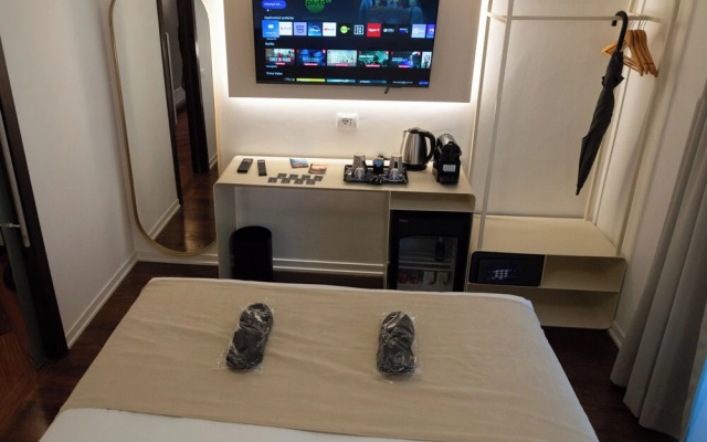 Home at Rome Luxury Navona Suites