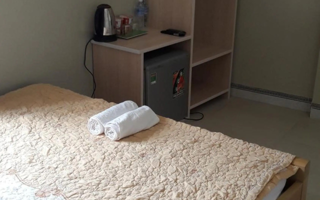 khach san thu thanh ly son