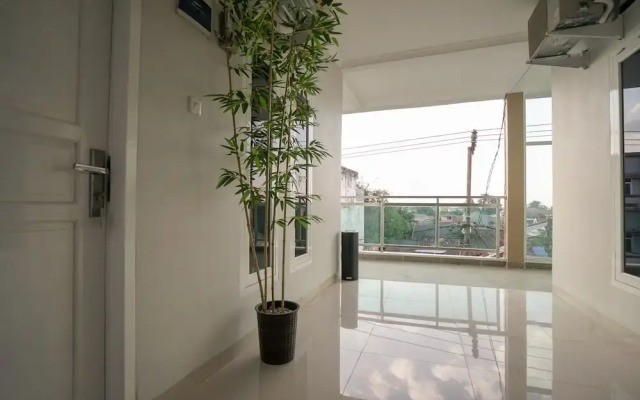 OYO 948 Vivi Residence Syariah Ii