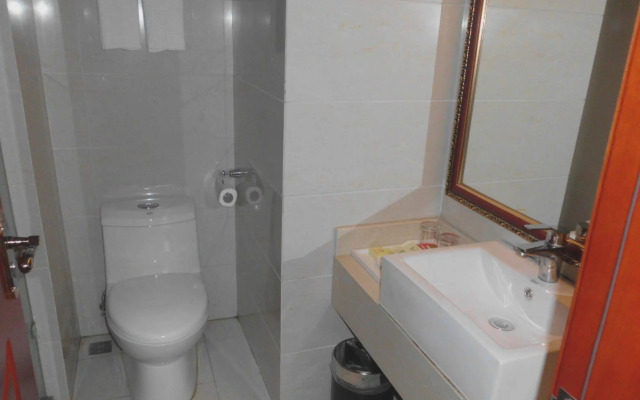 Vienna Hotel Shanghai Pudong Airport Huaxia Road