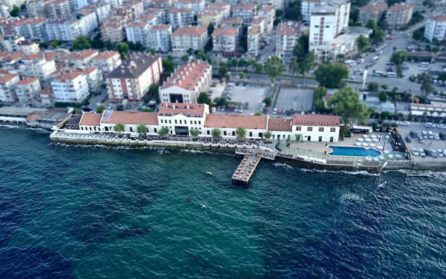 Montania Special Class Hotel