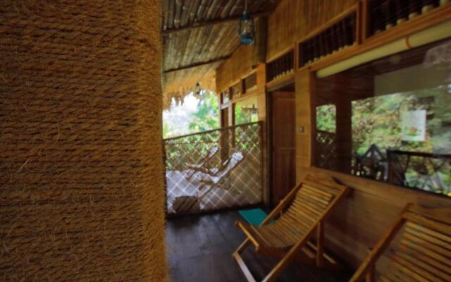 The Winsome & Tree House