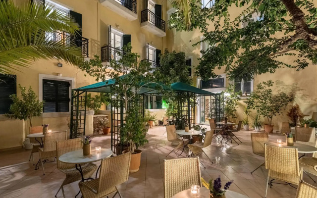 Palladion Hotel