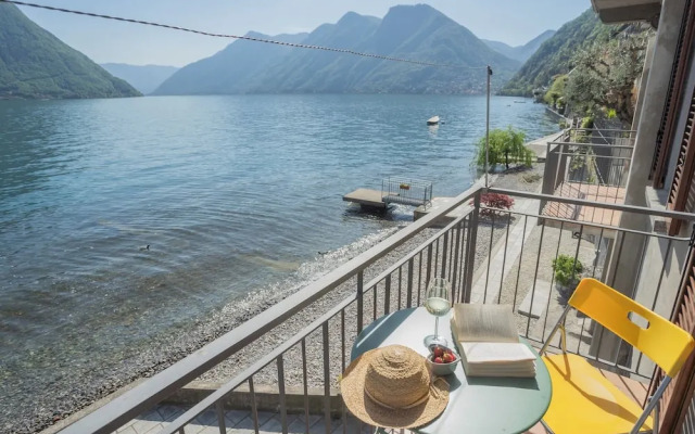 Il Timone by Rent all Como