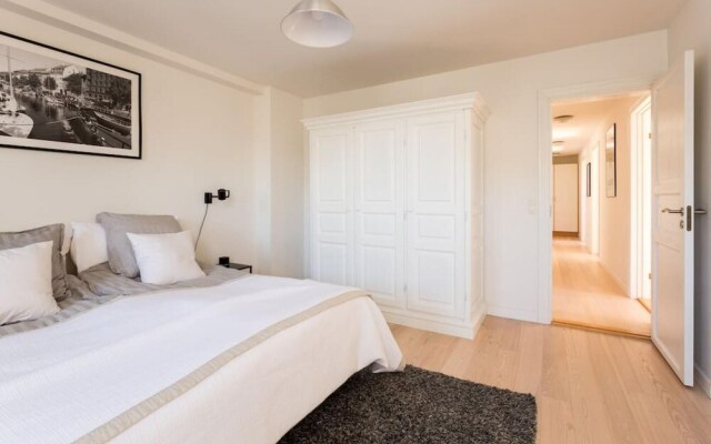210sqm Lux Penthouse, City Centre-next to Tivoli
