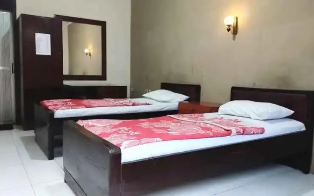 Parama Hotel