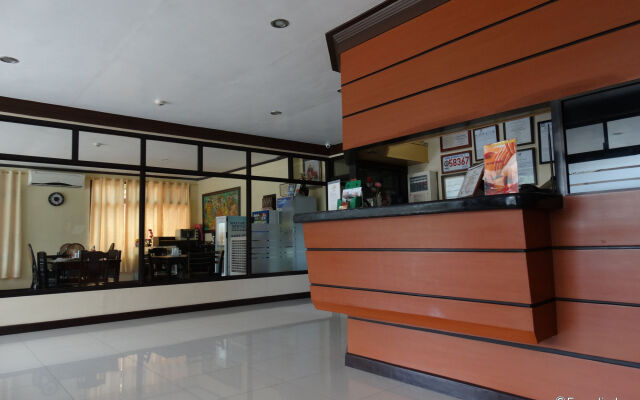 RueMango Apartelle and Suites