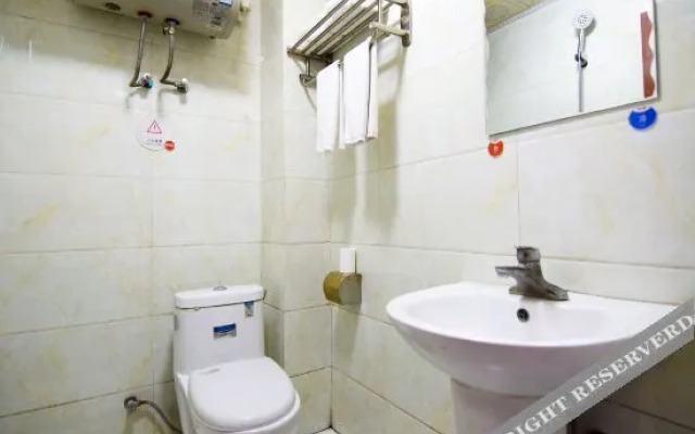 OYO xining shaoying business hotel