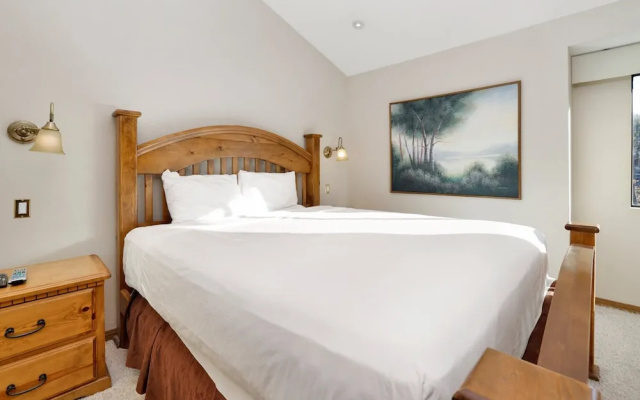 Forest Shores Lake View Condo #2250