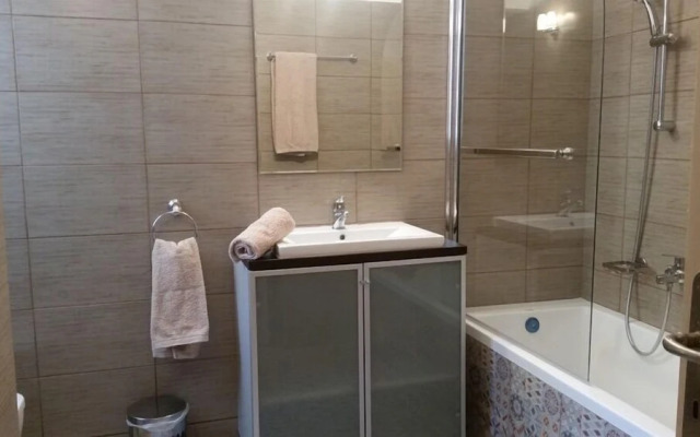 Erra - Beige - Athens Center,100m²,3 BD,2 BATH