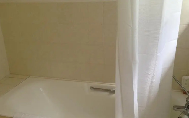 The Waters Edge Hotel