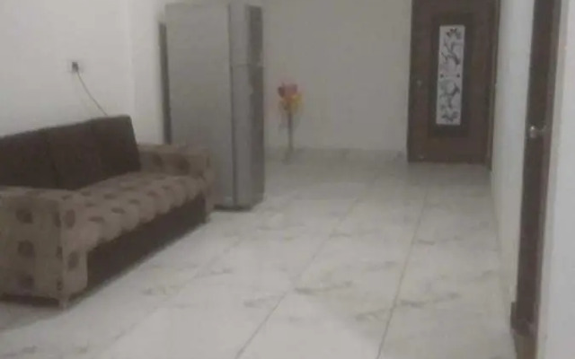 Oyo 91128 Hotel Mongoose Palace