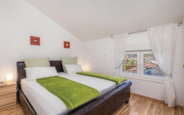 Amazing Home in Palit With Wifi and 1 Bedrooms