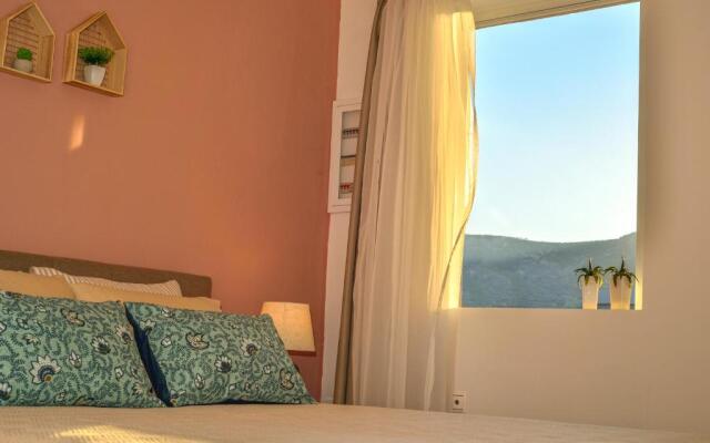 Mpoulakis Apartment 46
