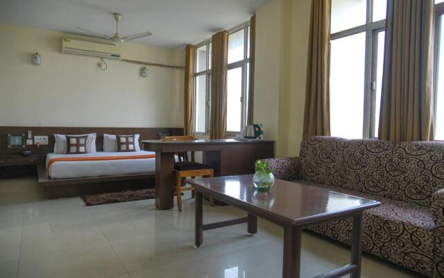 Earl Grey Hotel By OYO Rooms