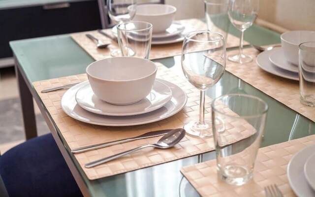 Апартаменты Lux, Смоленский бул., 7