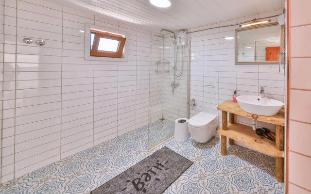 Bademlique Stone Rooms