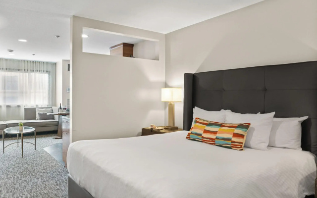 The Oxford Hotel Bend