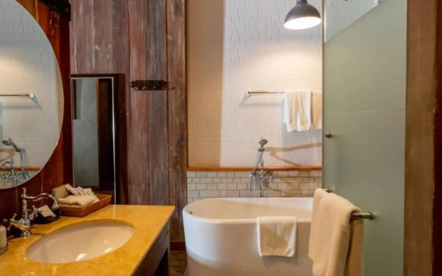 Sanae' Townhouse Chiang Mai