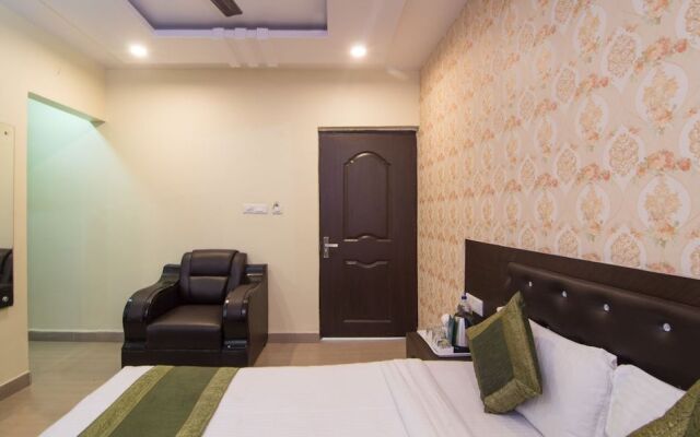 Treebo Trend Coral Tree Lucknow