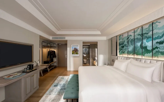 La Siesta Premium Lakeside – Guest Rooms – Hanoi