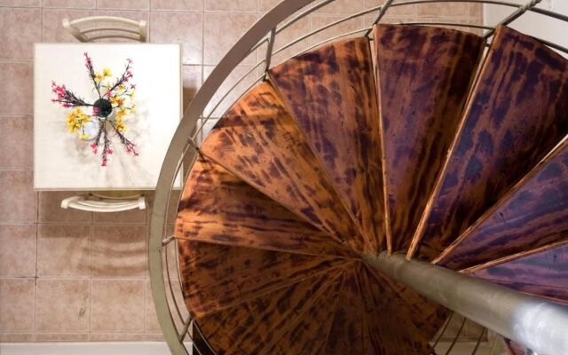 Odos Oneiron Boutique Hotel