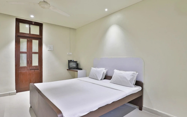 SPOT ON 48390 Hotel Satkar