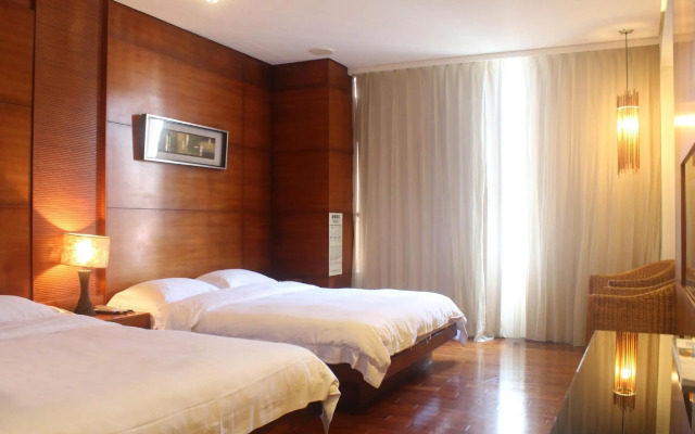 Einhan Resort