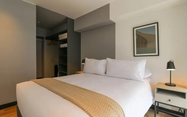 w Dazzling 1BR w Perfect Balcony in San Isidro