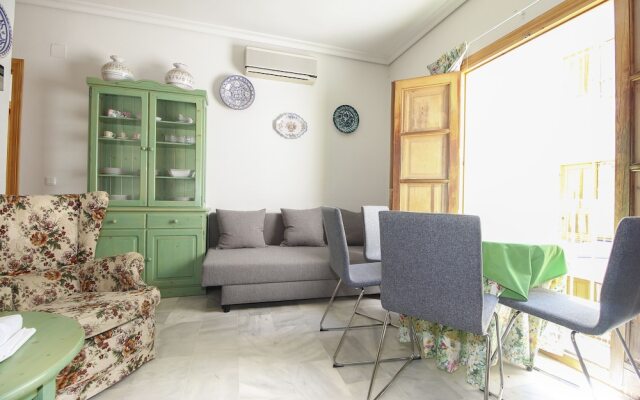 Deluxe Apartment Alfalfa