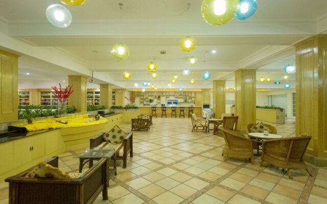 Golden Palm Resort