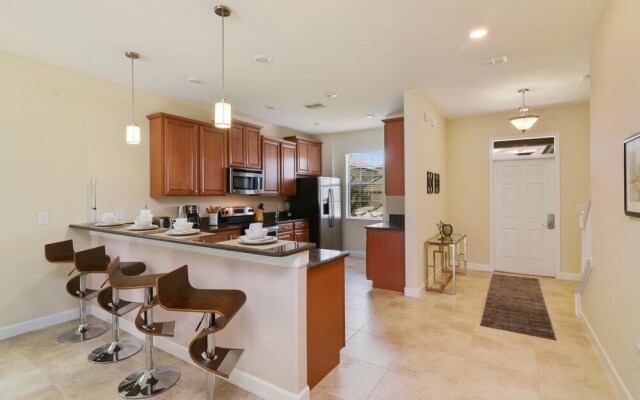 Sunny Vacations by VillaDirect