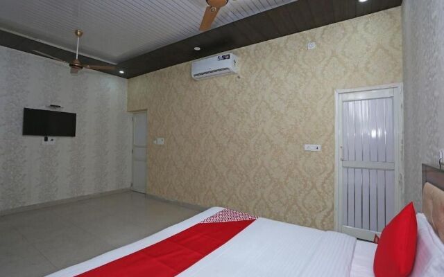 Sudhir Hotels