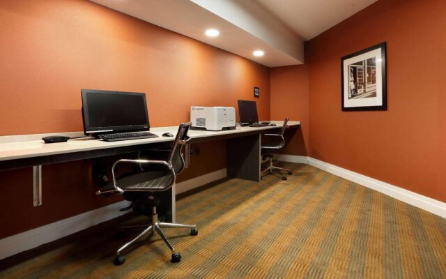 Hampton Inn Boston Natick