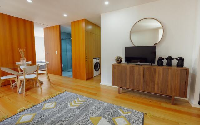 Riverview Apartment by Homing