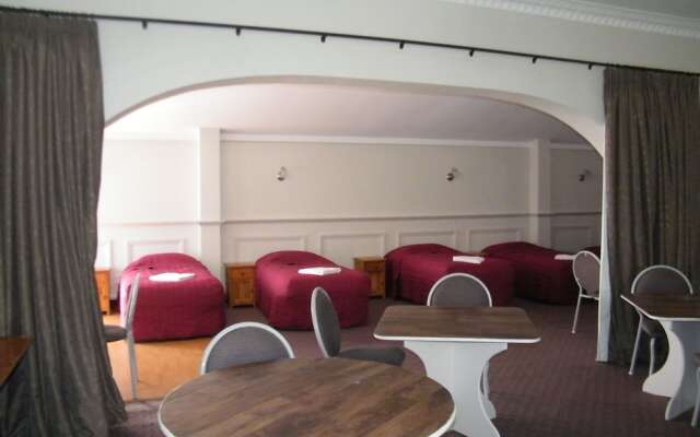 Colonial City Motel and Conference Centre