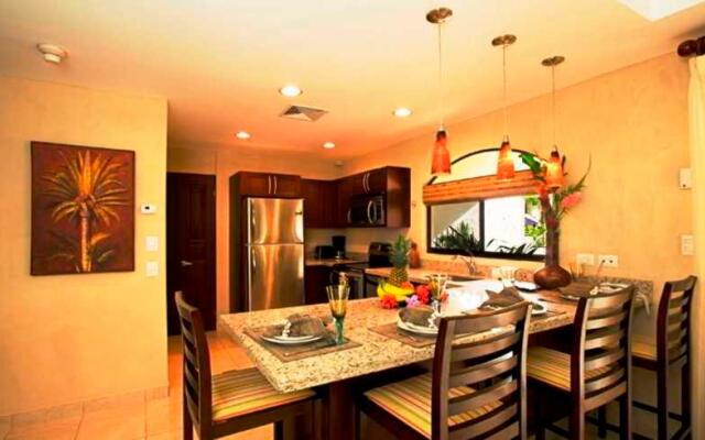 Casa del Sol -Villas Catalinas