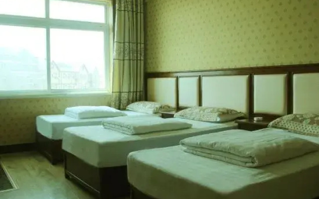 Zhuanghe VIP Yuan Hotel